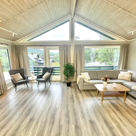 Kaldfjord Aurora New Floor * Tromsø